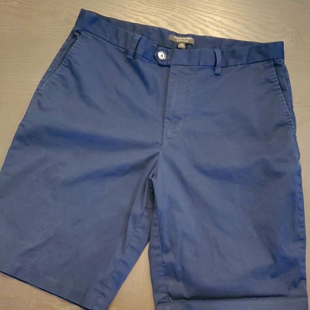 Banana Republic chino shorts